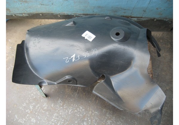 Підкрилок передній лівий, задня частина Renault Clio III, 05-09, 8200289945*